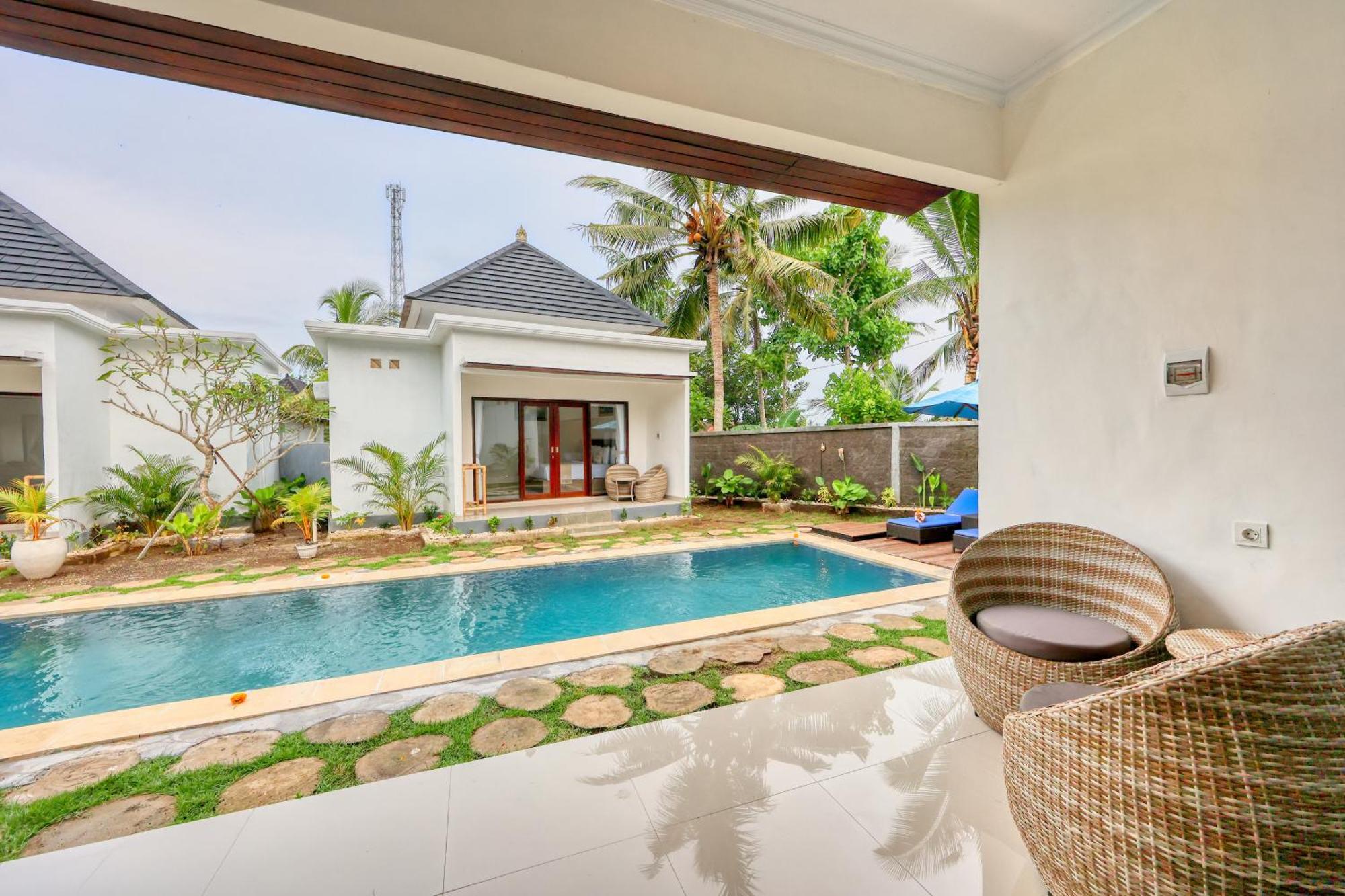 Kelingking Tatakan Bungalow Batumadeg Bagian luar foto